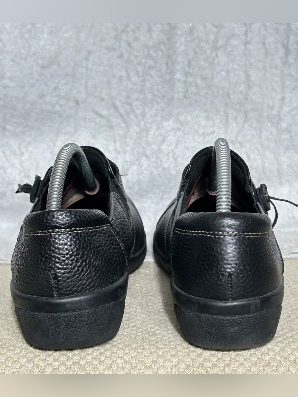 Clarks Womens Black Leather Cheyn Madi Casual Slip On Flats Loafers Shoes SZ 8W - Picture 4 of 11